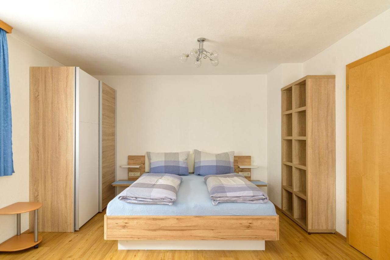 Appartamento Haus Schimpfoessl Flirsch Esterno foto