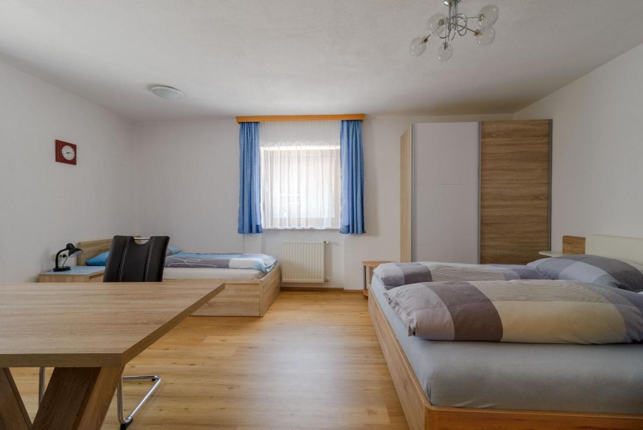 Appartamento Haus Schimpfoessl Flirsch Esterno foto