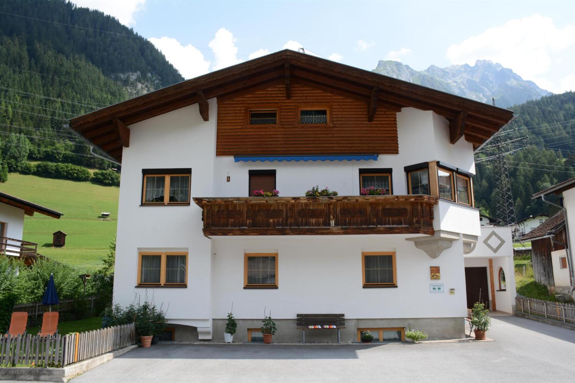 Appartamento Haus Schimpfoessl Flirsch Esterno foto